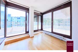 Stuttgart-Botnang: Attraktive 3,5-Zi.-Wohnung im 6. OG, Terrasse/Loggia, Parkett & Einbauküche +++ – Belaustraße 18A, 70195 Botnang-Süd, Stuttgart – Vorschaubild 15