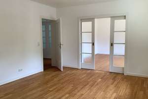 Viel Platz in Darmstadt-Ost: 4-Zimmer-Wohnung mit zwei Bädern – Die vollständige Adresse der Immobilie erhältst du vom Anbieter., 64287 Darmstadt-Ost, Darmstadt – Vorschaubild 3