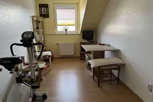 Familienfreundliches, gepflegtes Reihenendhaus!  Schöner Garten, eigene Garage... – Bremen – Vorschaubild 11