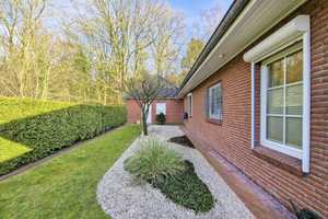 Bungalow mit 158 m² Wohn- und Nutzfläche und Garage
in ruhiger Sackgassenlage am Waldrand – Steinburg (Kreis) – Vorschaubild 14