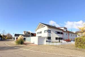 Stilvolles Reihenmittelhaus mit Garten in Wyhlen! – Die vollständige Adresse der Immobilie erhältst du vom Anbieter., 79639 Grenzach-Wyhlen – Vorschaubild 2