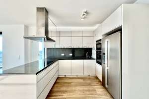 Circa 127qm große 4 Zi. Wohnung mit Balkon in Düsseldorf-Pempelfort mit atemberaubendem Ausblick! – Die vollständige Adresse der Immobilie erhältst du vom Anbieter., 40211 Pempelfort, Düsseldorf – Vorschaubild 4