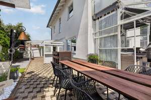 Provisionsfrei: Neuwertiges Einfamilienhaus mit PV-Anlage, Garten und Carports – Die vollständige Adresse der Immobilie erhältst du vom Anbieter., 76332 Bad Herrenalb – Vorschaubild 9