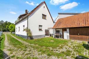 Kleines EFH mit Anbau-/Umbau-/Neubaupotential auf großem Grundstück – Die vollständige Adresse der Immobilie erhältst du vom Anbieter., 81249 Lochhausen, München – Vorschaubild 6