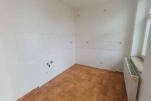 +++ 4 Zimmer Maisonette Wohnung mit Balkon und Stellplatz +++ – Schlachthofstraße 17, 8058 Pölbitz, Zwickau – Vorschaubild 7