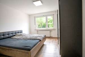Lichtdurchflutete 4-Zimmer-Wohnung mit Dachterrasse und Einbauküche! – Triererstraße 764, 52078 Brand, Aachen – Vorschaubild 11