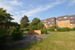 RÖNPAGEL IMMOBILIEN: Bothfeld - ETW 3 Zimmer + 2 Bäder + Loggia + TG optional – Salzwedeler Hof 3, 30179 Sahlkamp, Hannover – Vorschaubild 6