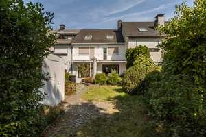 Reihenhaus in schöner, ruhiger Lage von Kranichstein – Darmstadt – Vorschaubild 1