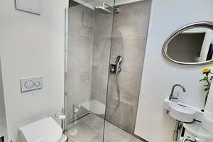 Lichtdurchfluteter Bungalow mit besonderer Architektur und Kamin – einziehen und wohlfühlen! – Die vollständige Adresse der Immobilie erhältst du vom Anbieter., 41239 Schmölderpark, Mönchengladbach – Vorschaubild 17