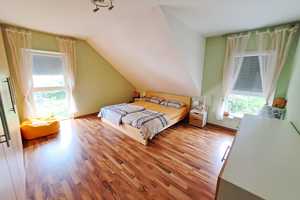 reserviert - Sehr gepflegtes, neuwertiges Wohnhaus mit viel Platz in Merzig-Brotdorf – Mettlacher Straße 90a, 66663 Merzig-Wadern (Kreis) – Vorschaubild 7