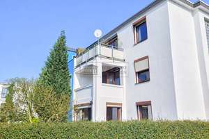 Kapitalanlage in 28201 Bremen – 3-Familienhaus mit Garten, Loggia & Balkon