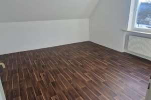 „Alte Dame sucht neue Liebhaber“ – Zweifamilienhaus mit Herz in Biberbach  – Im Mergelsee 20, 86485 Biberbach – Vorschaubild 22
