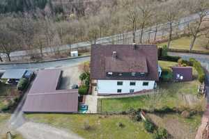 Die Natur im Blick - Vermietetes 4-Parteienhaus mit Garagen und großem Grundstück in Lerbach – Osterode am Harz (Kreis) – Vorschaubild 10