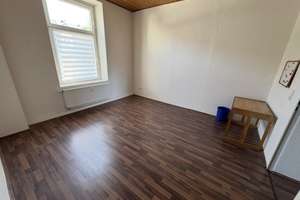 Attraktive 4-Zimmer-Kapitalanlage mit Entwicklungspotenzial