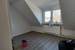 Ansprechende und neuwertige 2-Raum-Dachgeschosswohnung in Bottrop – Horster Straße 324a, 46238 Batenbrock, Bottrop – Vorschaubild 5