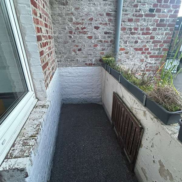 *** charmante 2-Zimmer-Wohnung im Zentrum von Aachen ***