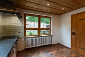 Einzigartiges Landhaus mit Einliegerwohnung, großem Garten und Bergblick – Miesbach (Kreis) – Vorschaubild 12