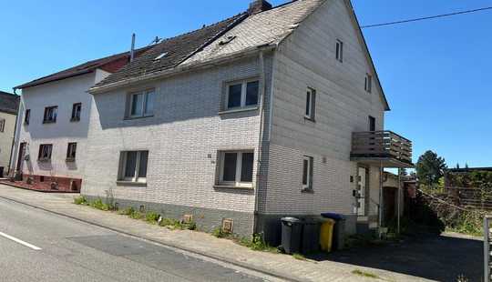 Bild von Sanierungsbedürftiges Einfamilienhaus in Birlenbach