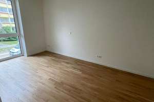 KfW 40-Neubau-Wohnung mit EBK, Dachterrasse, Echtholzparkett, HWR, Fahrstuhl, – Berringerstraße 36, 18146 Dierkow-Neu, Rostock – Vorschaubild 9