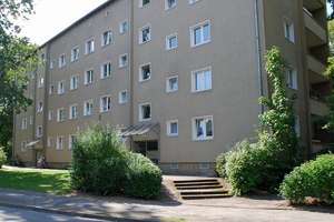 Citynah u. stilvoll: 2 Zimmer mit Einbauküche und Design‑Bodenbelag – Die vollständige Adresse der Immobilie erhältst du vom Anbieter., 38446 Hellwinkel, Wolfsburg – Vorschaubild 2