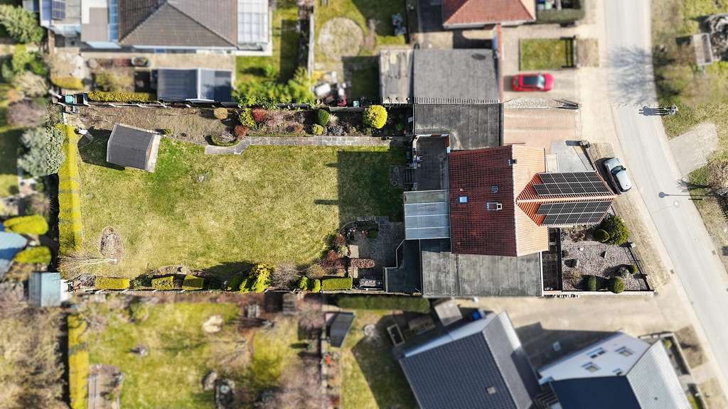 Immobilie in Königslutter am Elm - Gepflegtes Ein- Zweifamilienhaus in Lauingen (Königslutter) zu verkaufen - Bild 3