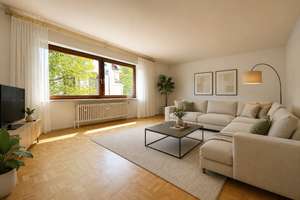 Lichtdurchflutete, moderne 3 Zi.-Wohnung mit sonnigem Balkon, sep. Küche, gr. Keller & TG-Stellplatz