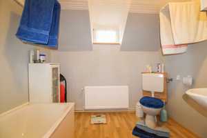 Platz für die ganze Familie! Einfamilienhaus mit Garage auf großem Grundstück in Jaderberg! – Wesermarsch (Kreis) – Vorschaubild 22