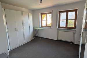 Sehr schöne Doppelhaushälfte, idealer Grundriss, Garten, zentrumsnahe und ruhige Lage in Buchloe – Die vollständige Adresse der Immobilie erhältst du vom Anbieter., 86807 Buchloe – Vorschaubild 15