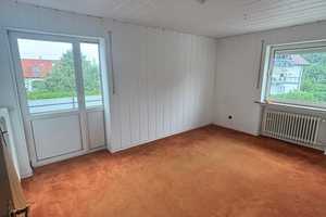1-2 Familienhaus in Altenbeken-Buke, 8 Zimmer+2 Wohn-Eßküchen+2 Bäder+ Gäste WC+ 2 Garagen+Keller – Hachmannstraße 2, 33184 Paderborn (Kreis) – Vorschaubild 20
