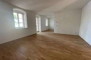 Bezugsfreie 4 Zimmerwhg mit Sonnenbalkon am Kaßberg in wunderschönem, sanierten Altbau  – Limbacher Str. 54, 9113 Kaßberg, Chemnitz – Vorschaubild 3