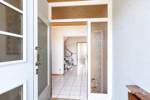 Bielefeld-Oldentrup: gepfl. RMH mit ca. 153  m² - viele Zimmer, viel Platz & Potenzial – mit Garage – 33719 Heepen, Bielefeld – Vorschaubild 4