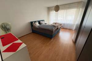 Großzügiges Zweifamilienhaus mit Garten, PV-Anlage und vielseitigen Nutzungsmöglichkeiten  – Sauerbruchstraße 7, 85080 Gaimersheim – Vorschaubild 5