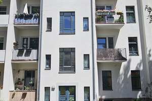 MEGA =》TU CHEMNITZ / 2 ZI OASE, BALKON, EINBAUKÜCHE, WG-GEEIGNET !! – Die vollständige Adresse der Immobilie erhältst du vom Anbieter., 9111 Zentrum, Chemnitz – Vorschaubild 1