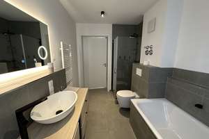 Exklusiv möblierte 3- Zimmer Wohnung mit Garten – Die vollständige Adresse der Immobilie erhältst du vom Anbieter., 65199 Dotzheim, Wiesbaden – Vorschaubild 14