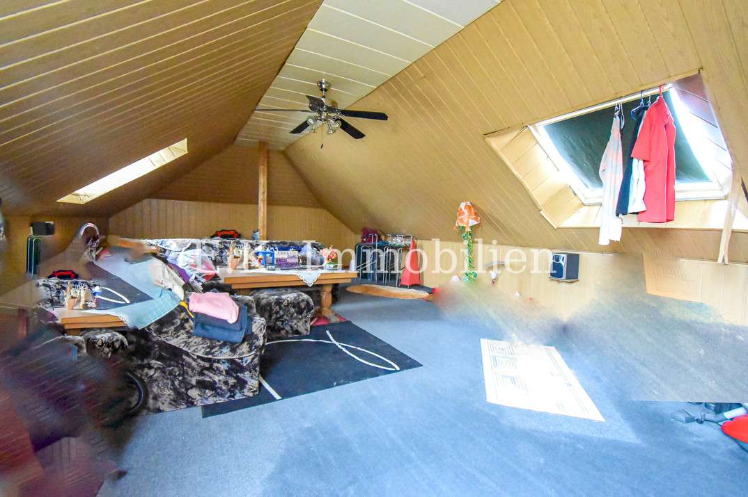 Immobilie in Rhauderfehn - *** Einfamilienhaus im Ortskern **** - Bild 3