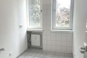ERSTBEZUG nach Modernisierung - Wohnung mit Aufzug – Die vollständige Adresse der Immobilie erhältst du vom Anbieter., 47799 Stadtmitte, Krefeld – Vorschaubild 3
