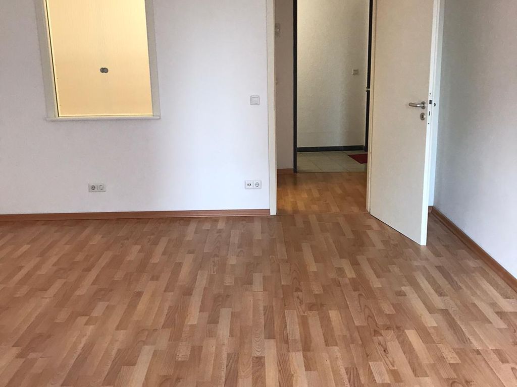 WG geeignete 2 Raum Wohnung in Leipzig, Stuttgarter Allee ...