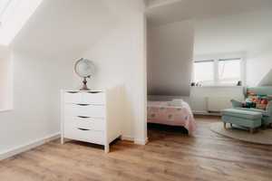 Traumhaus mit Kamin, 8 Zimmern, 4 Bädern und vielen Möglichkeiten in Leipzig-Wiederitzsch – Leipzig – Vorschaubild 21