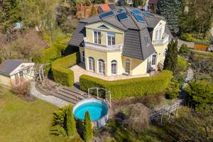 Luxuriöse Villa mit großem Garten in erstklassiger Lage von Kleinmachnow – Heidefeld 11, 14532 Kleinmachnow – Vorschaubild 1