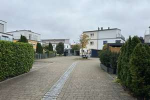 Sofort bezugsfrei: Niedrigenergie-Reihenhaus mit Garten, Dachterrasse und hochwertiger Ausstattung – Anna-Hofmanin-Str. 8, 85051 Südwest, Ingolstadt – Vorschaubild 36