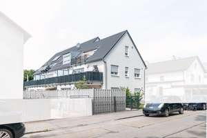 Modern ausgestattete 3-Zimmer-Wohnung mit hochwertiger Einbauküche