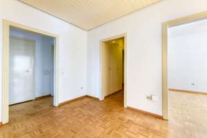 Gestalten Sie Ihr neues Zuhause – gut geschnittene 3,5-Zimmer-Wohnung mit Loggia in Hamburg-Lokstedt – Die vollständige Adresse der Immobilie erhältst du vom Anbieter., 22527 Lokstedt, Hamburg – Vorschaubild 6