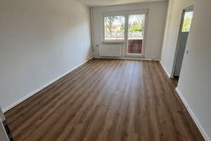Sanierte 3-Zimmer-Wohnung mit Balkon, Einbauküche, Waschmaschine – 39128 Neustädter Feld, Magdeburg – Vorschaubild 7