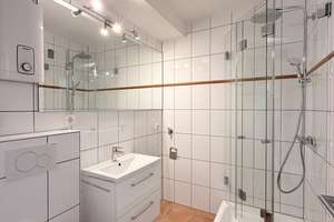 Sonnige 3,5 Zimmer mit Süd-Loggia *Aufzug *Panoramafenster *2x Home Office *Energiekl. E – Barbarossastraße 49, 41063 Gladbach, Mönchengladbach – Vorschaubild 11