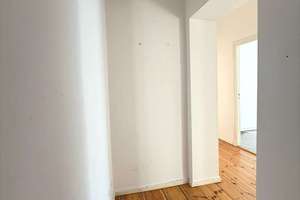 Klassischer Berliner Altbau: 57 m²- 2 Zimmer mit Dielen und hohen Decken im modernisierten Objekt – Die vollständige Adresse der Immobilie erhältst du vom Anbieter., 12169 Steglitz, Berlin – Vorschaubild 6