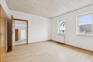 Großzügige 6-Zimmer-Maisonette – Die vollständige Adresse der Immobilie erhältst du vom Anbieter., 35516 Münzenberg – Vorschaubild 7