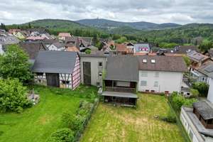 Großes Familienanwesen mit Innenhof und Garten – Die vollständige Adresse der Immobilie erhältst du vom Anbieter., 61389 Schmitten – Vorschaubild 15