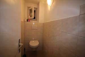 Ältere kleine, renovierte 2-Zimmer Wohnung zwischen Reutlingen und Tübingen – Die vollständige Adresse der Immobilie erhältst du vom Anbieter., 72827 Wannweil – Vorschaubild 3