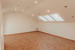 LOFTFEELING ÜBER DEN DÄCHERN DER MAXVORSTADT – Die vollständige Adresse der Immobilie erhältst du vom Anbieter., 80799 Am alten nördlichen Friedhof, München – Vorschaubild 4