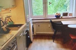 Wunderschöne Drei-Zimmerwohnung in perfekter Lage! – Roßstraße 108, 40476 Golzheim, Düsseldorf – Vorschaubild 3